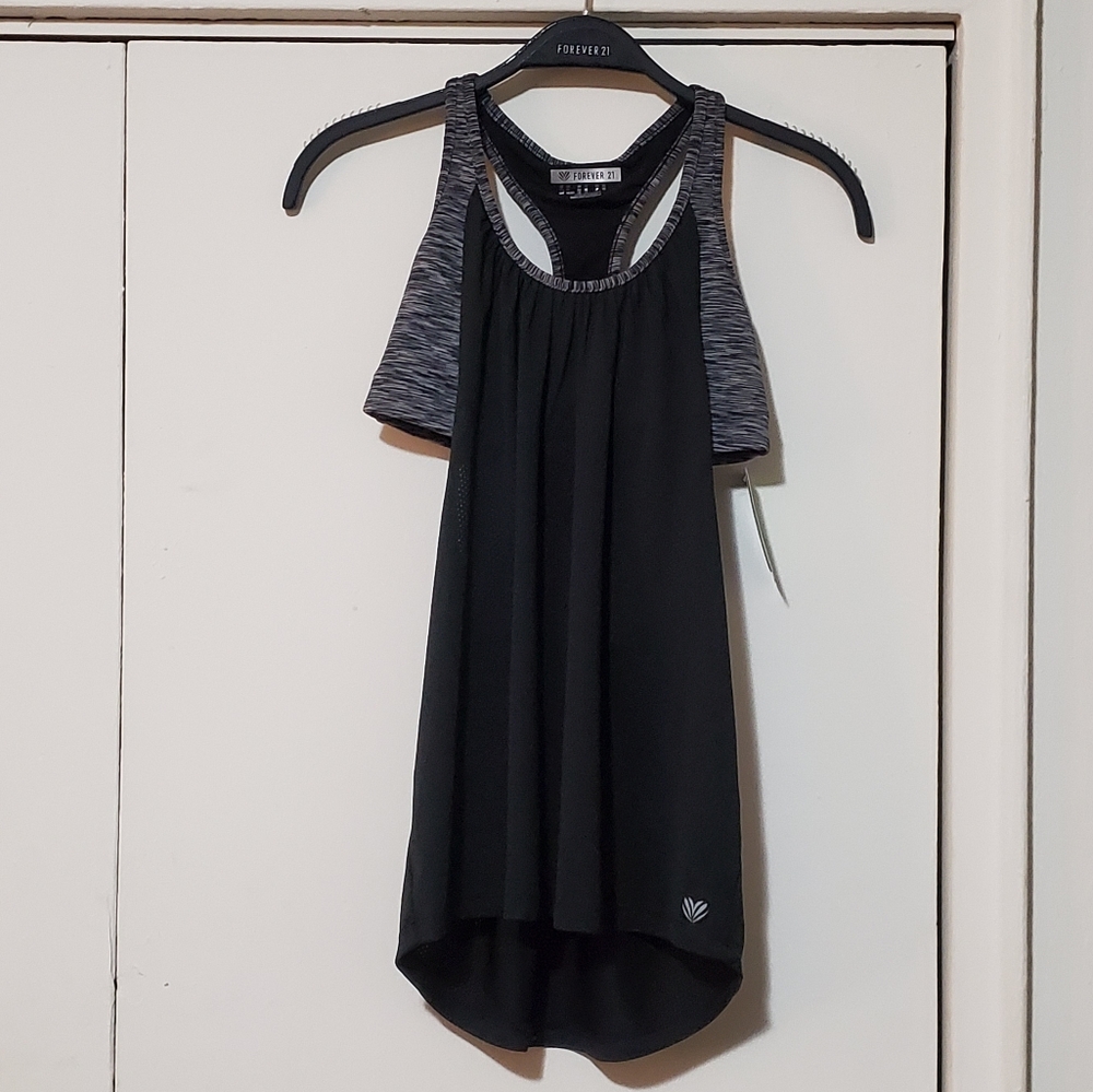 🖤New Forever 21 Sports Bra/Tank 🖤
